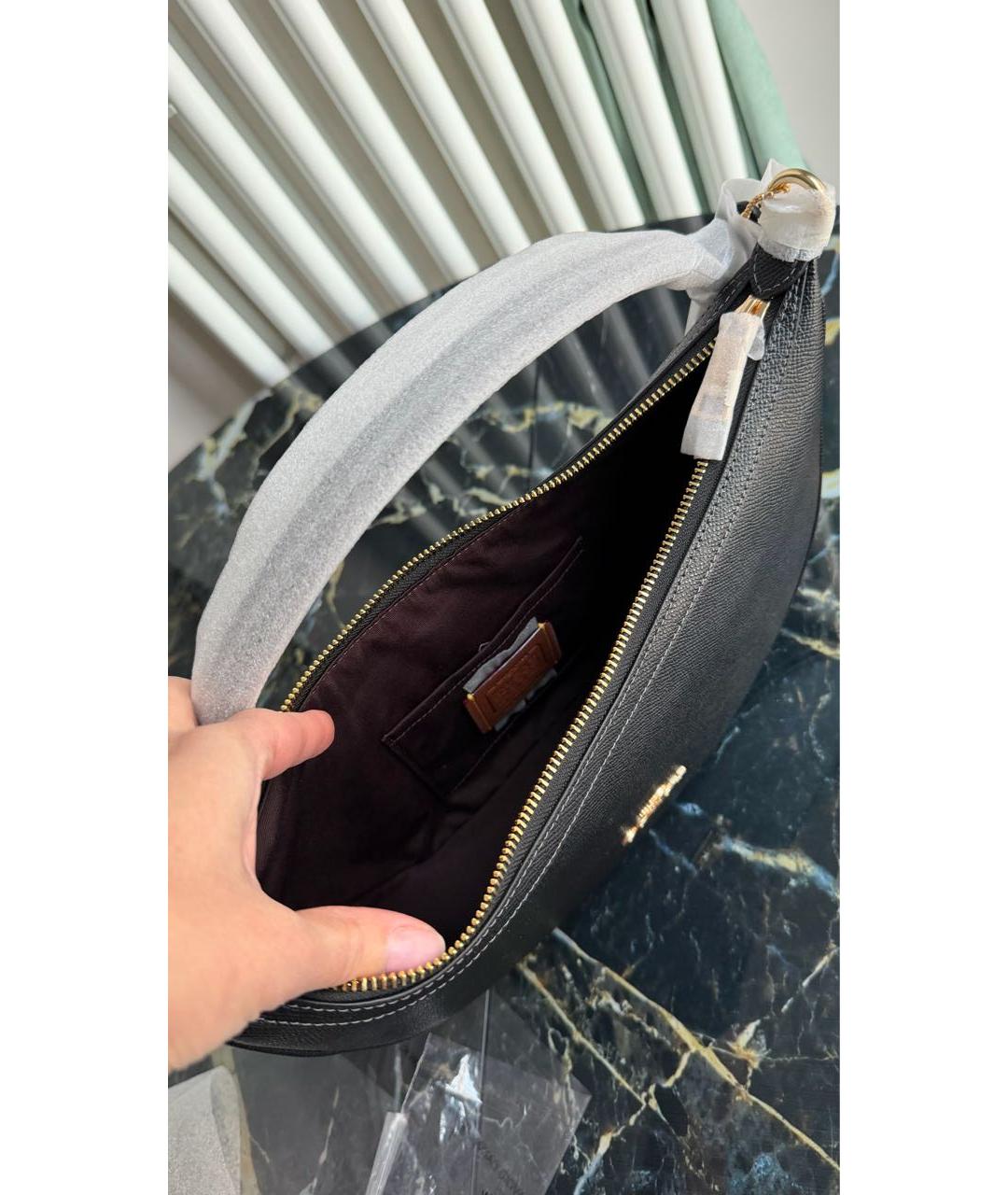 COACH Черная кожаная сумка с короткими ручками, фото 5