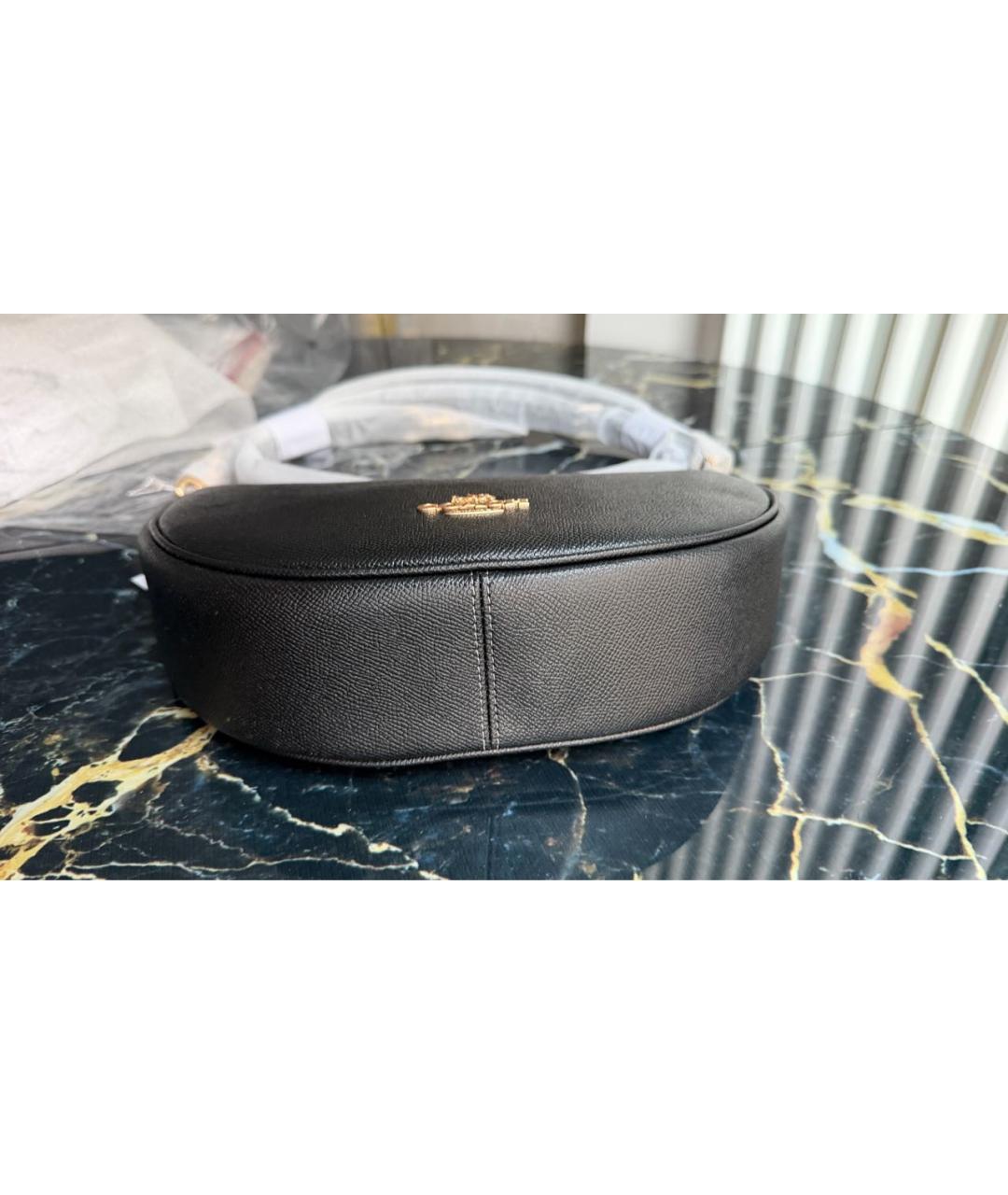 COACH Черная кожаная сумка с короткими ручками, фото 4