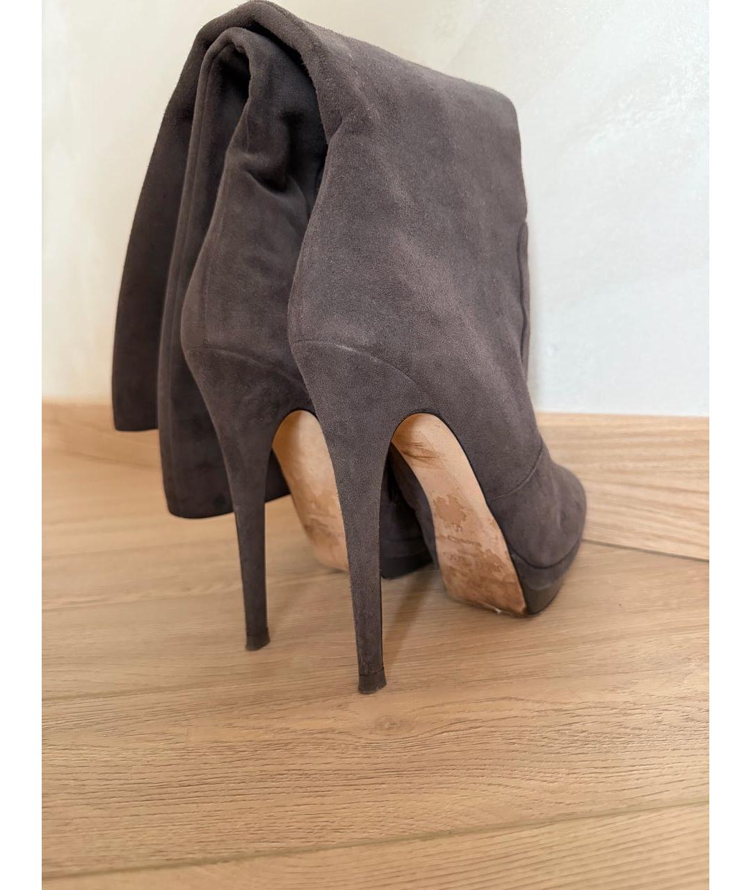 JIMMY CHOO Серые замшевые сапоги, фото 5