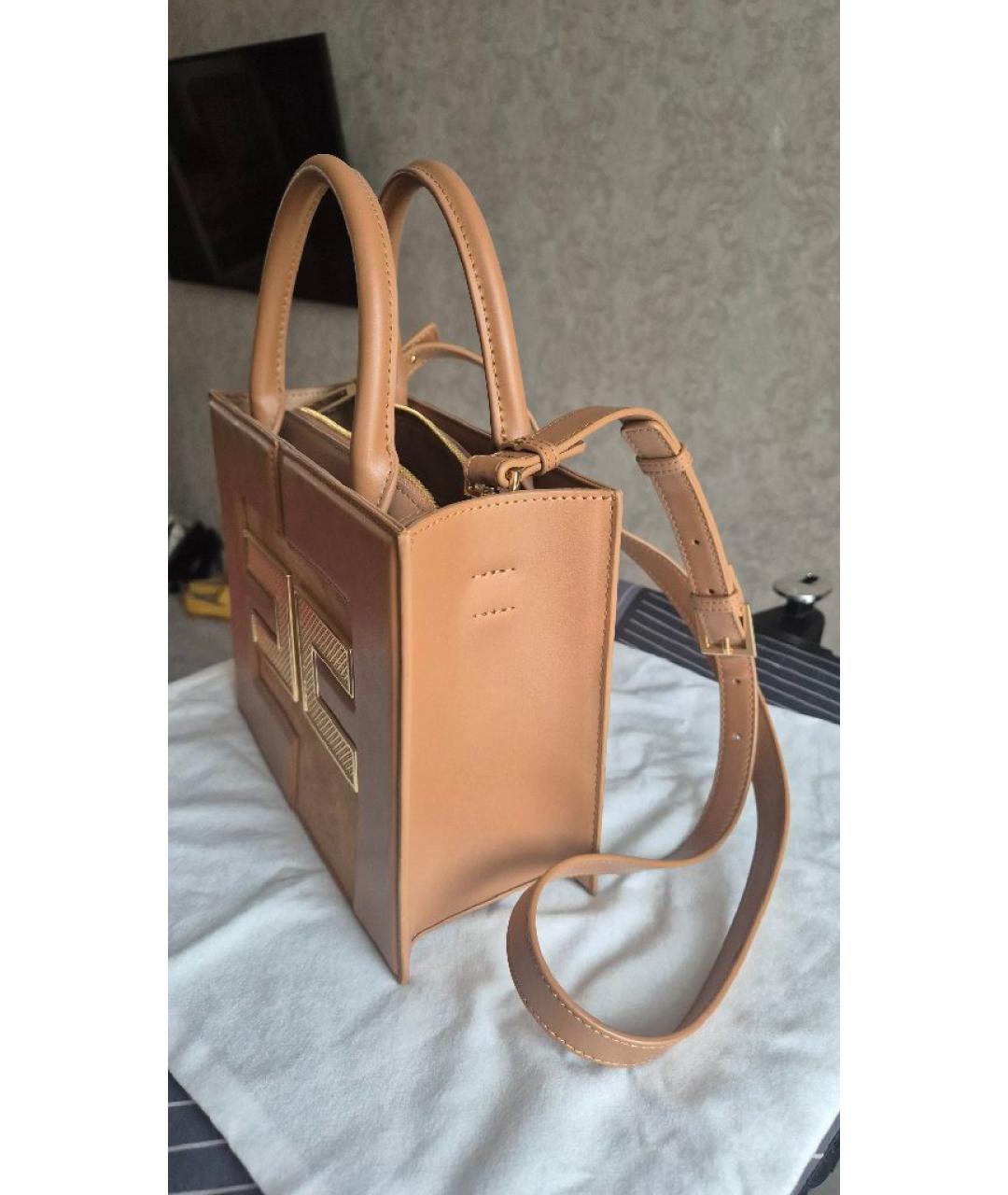 ELISABETTA FRANCHI Бежевая кожаная сумка тоут, фото 2