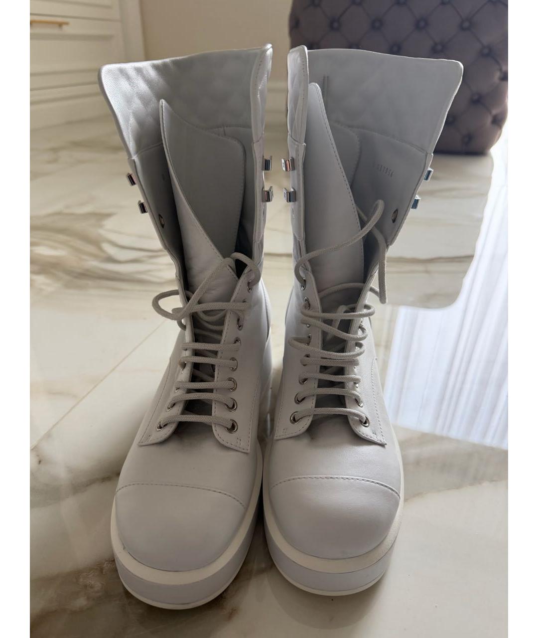 CHANEL Белые кожаные ботинки, фото 6