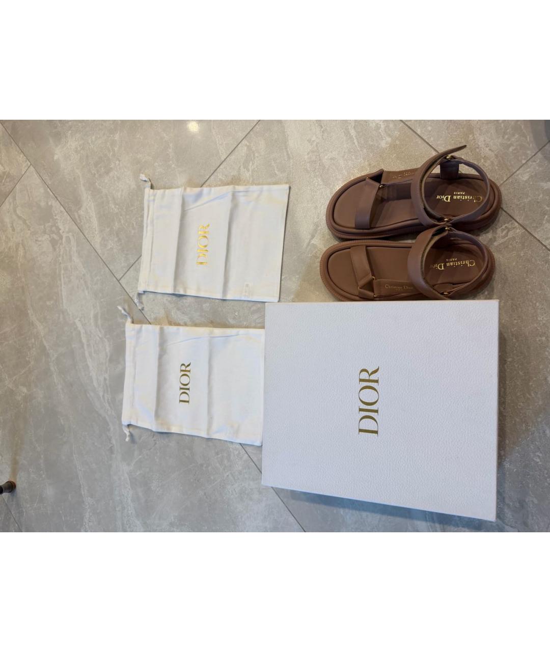 CHRISTIAN DIOR Бежевые кожаные сандалии, фото 6
