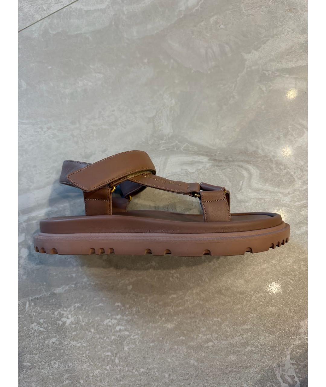 CHRISTIAN DIOR Бежевые кожаные сандалии, фото 9