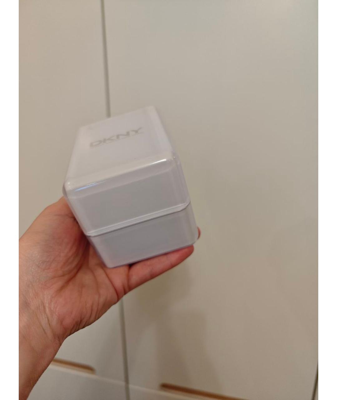 DKNY Золотые металлические часы, фото 5