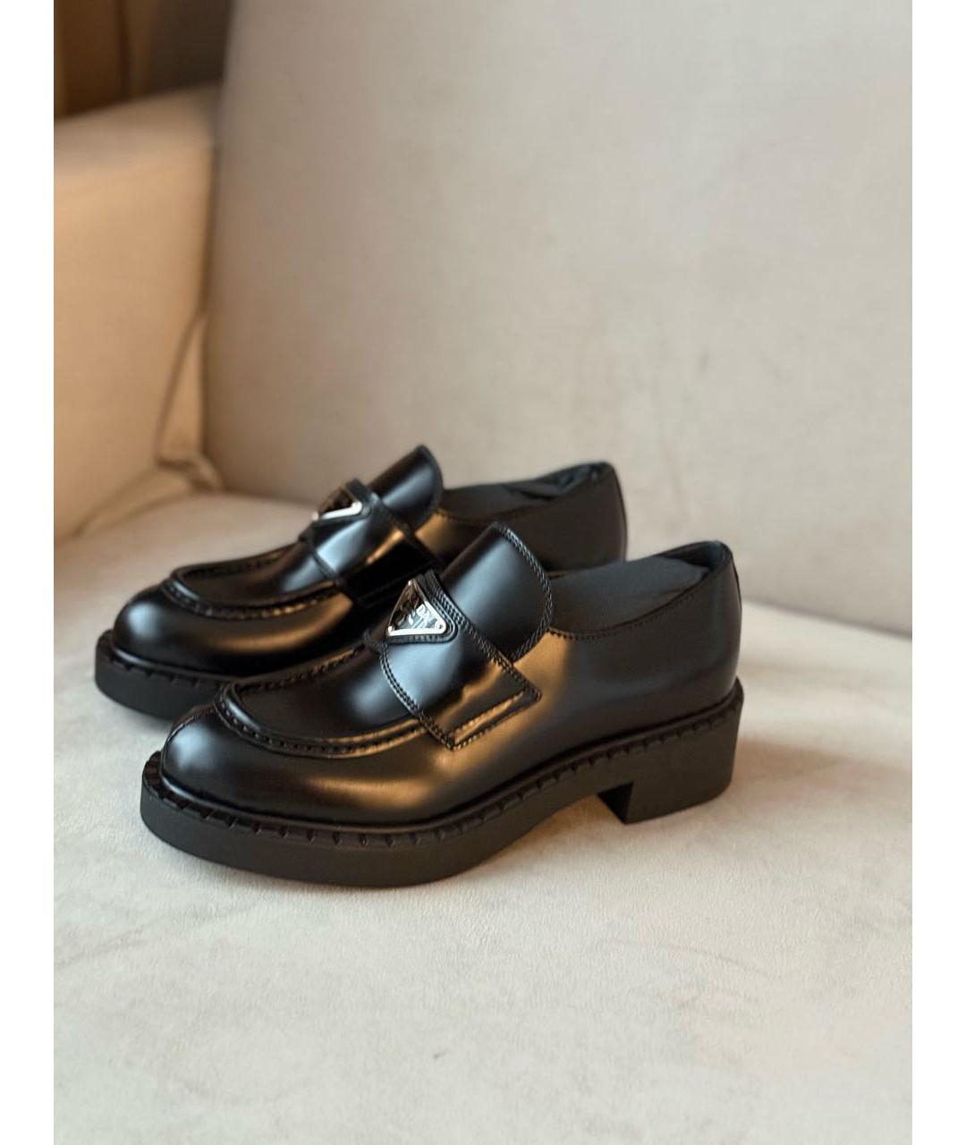 PRADA Черные лоферы из лакированной кожи, фото 4