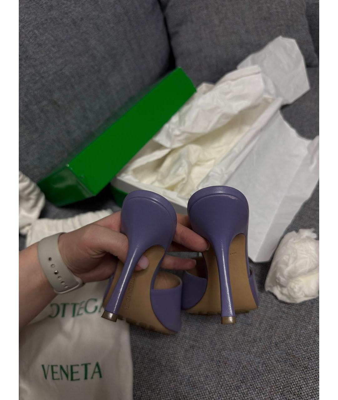BOTTEGA VENETA Фиолетовые кожаные мюли, фото 5