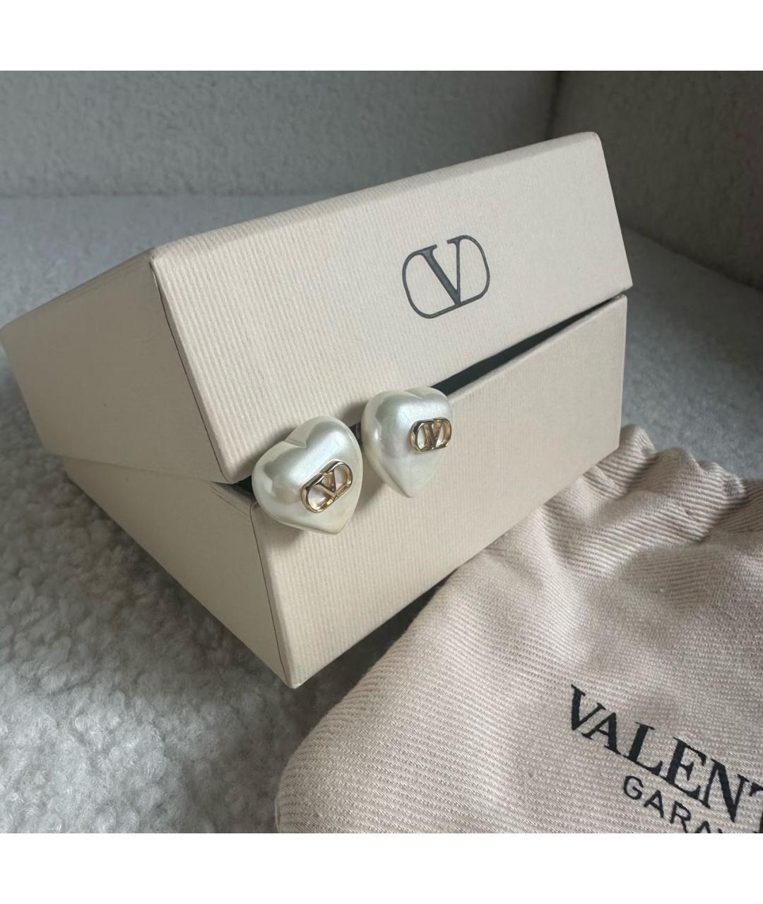 VALENTINO Белые латунные серьги, фото 5