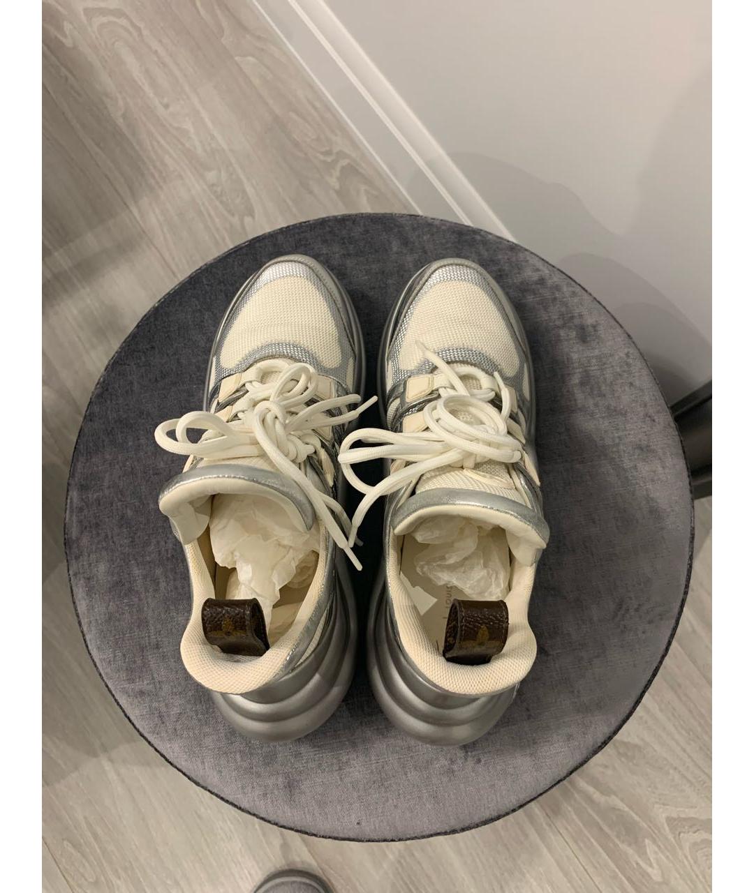 LOUIS VUITTON Серебряные текстильные кроссовки, фото 3