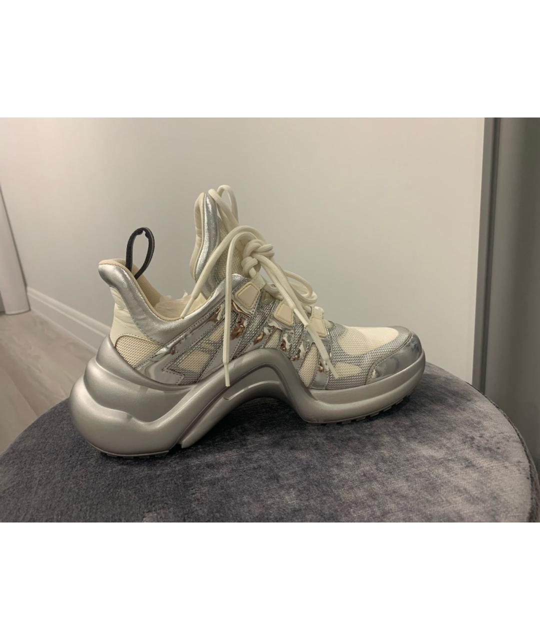 LOUIS VUITTON Серебряные текстильные кроссовки, фото 9
