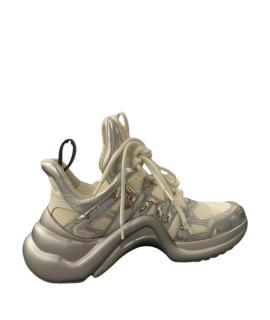 LOUIS VUITTON Кроссовки