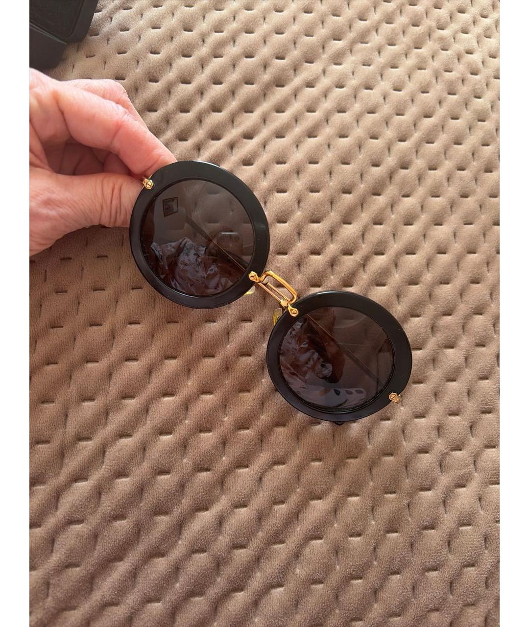 MIU MIU Черные пластиковые солнцезащитные очки, фото 5