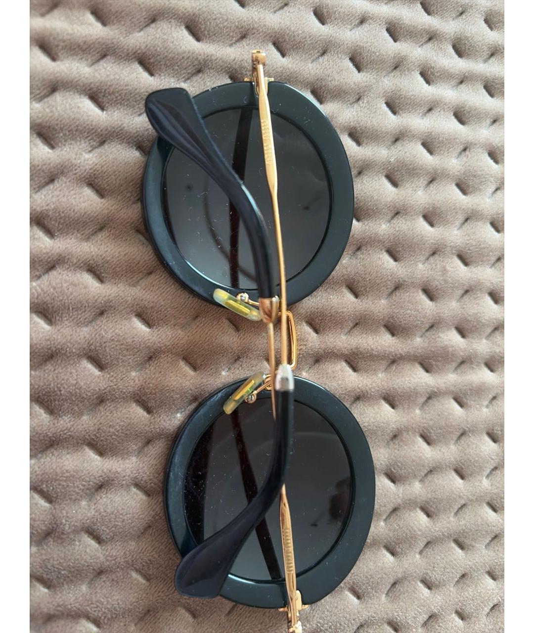 MIU MIU Черные пластиковые солнцезащитные очки, фото 4