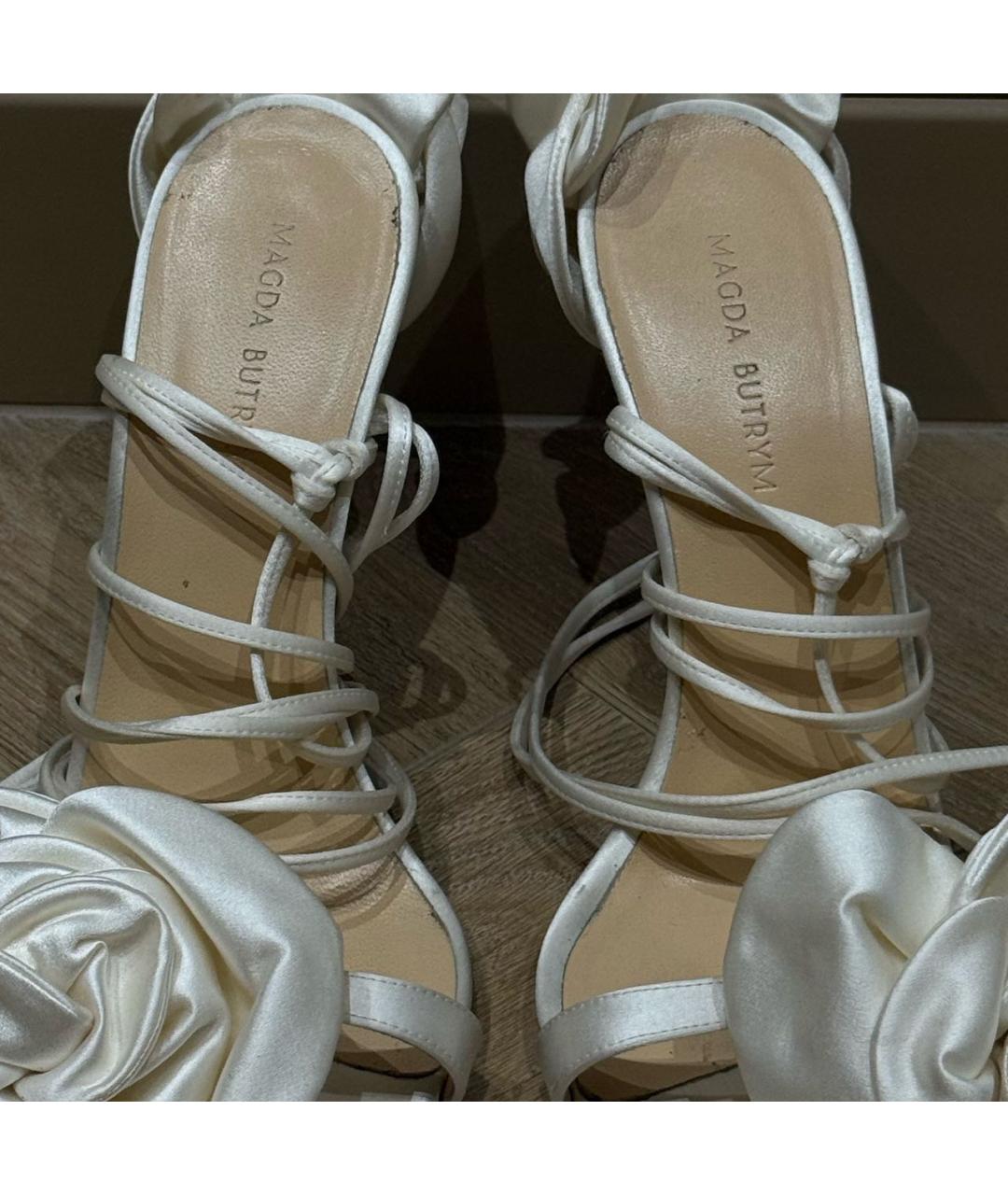 MAGDA BUTRYM Белые текстильные босоножки, фото 3