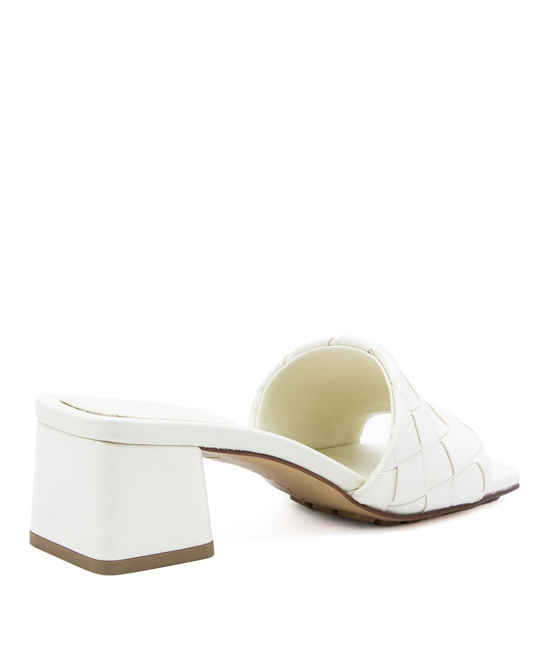 BOTTEGA VENETA Белые кожаные мюли, фото 3