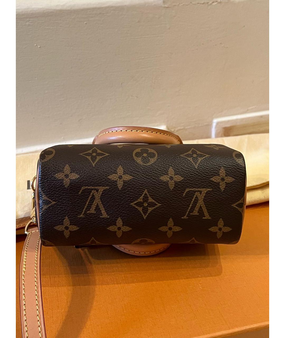 LOUIS VUITTON Коричневая кожаная сумка с короткими ручками, фото 5