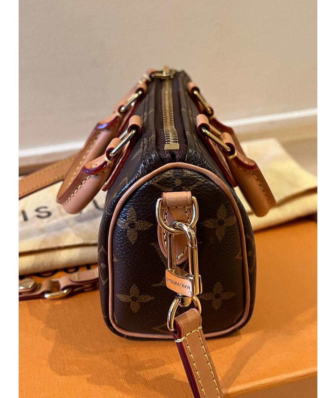 LOUIS VUITTON Коричневая кожаная сумка с короткими ручками, фото 3