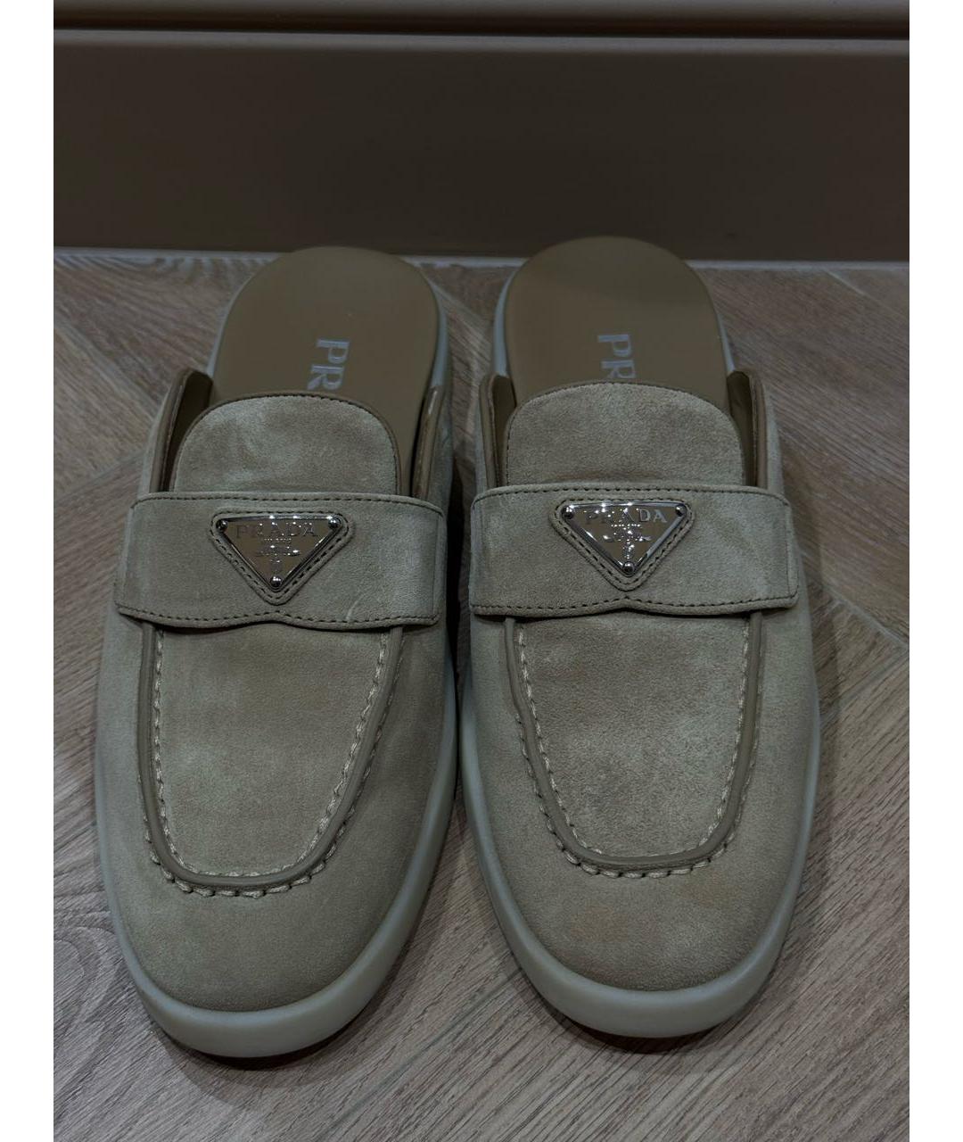 PRADA Бежевые замшевые мюли, фото 2