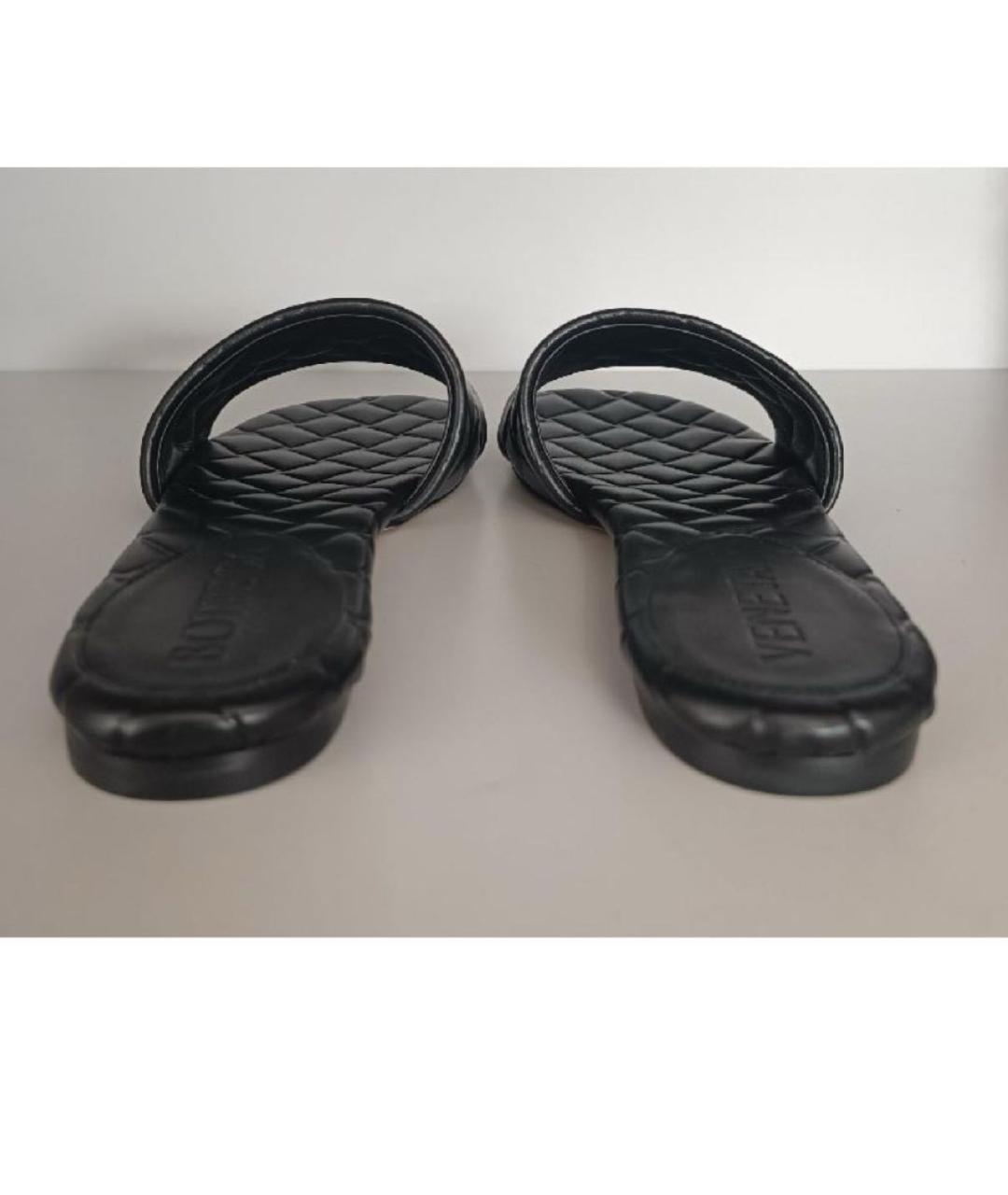BOTTEGA VENETA Черные кожаные шлепанцы, фото 4