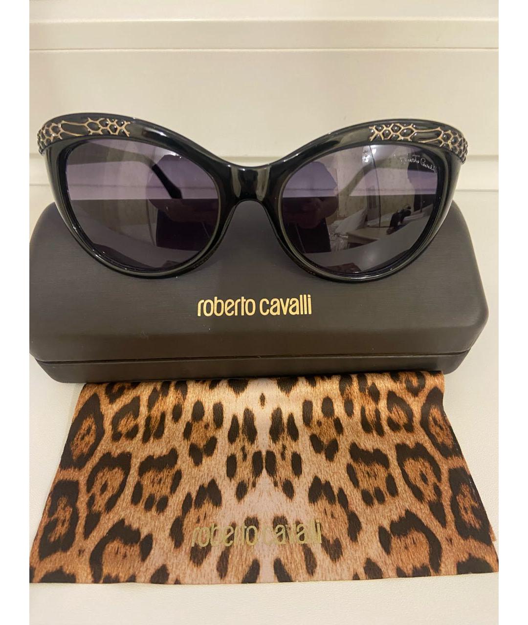 ROBERTO CAVALLI Черные пластиковые солнцезащитные очки, фото 5