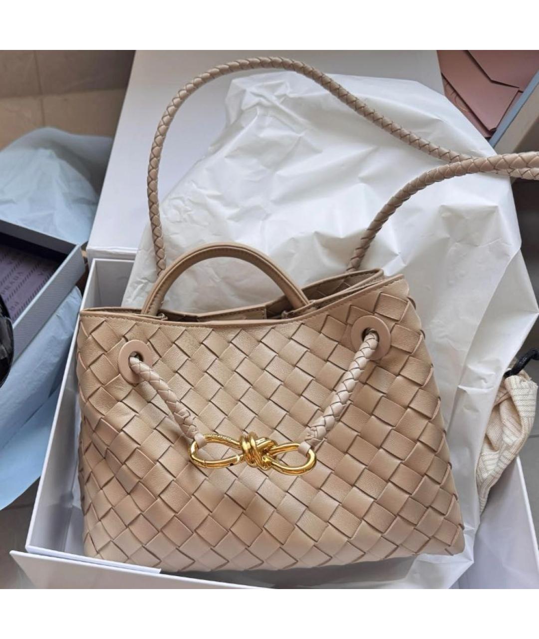 BOTTEGA VENETA Бежевая кожаная сумка с короткими ручками, фото 8