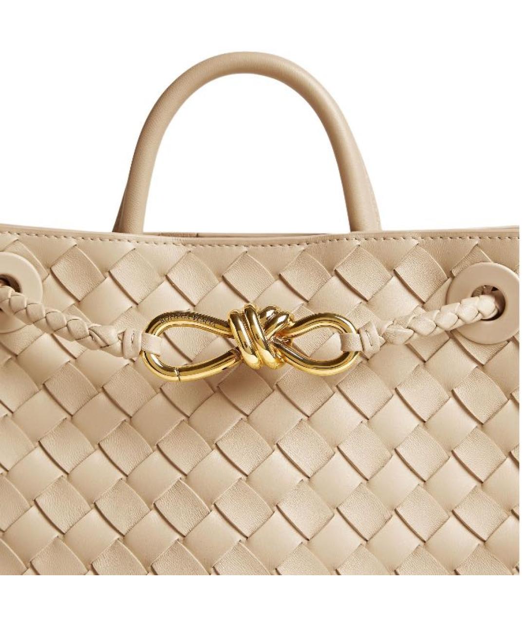BOTTEGA VENETA Бежевая кожаная сумка с короткими ручками, фото 5
