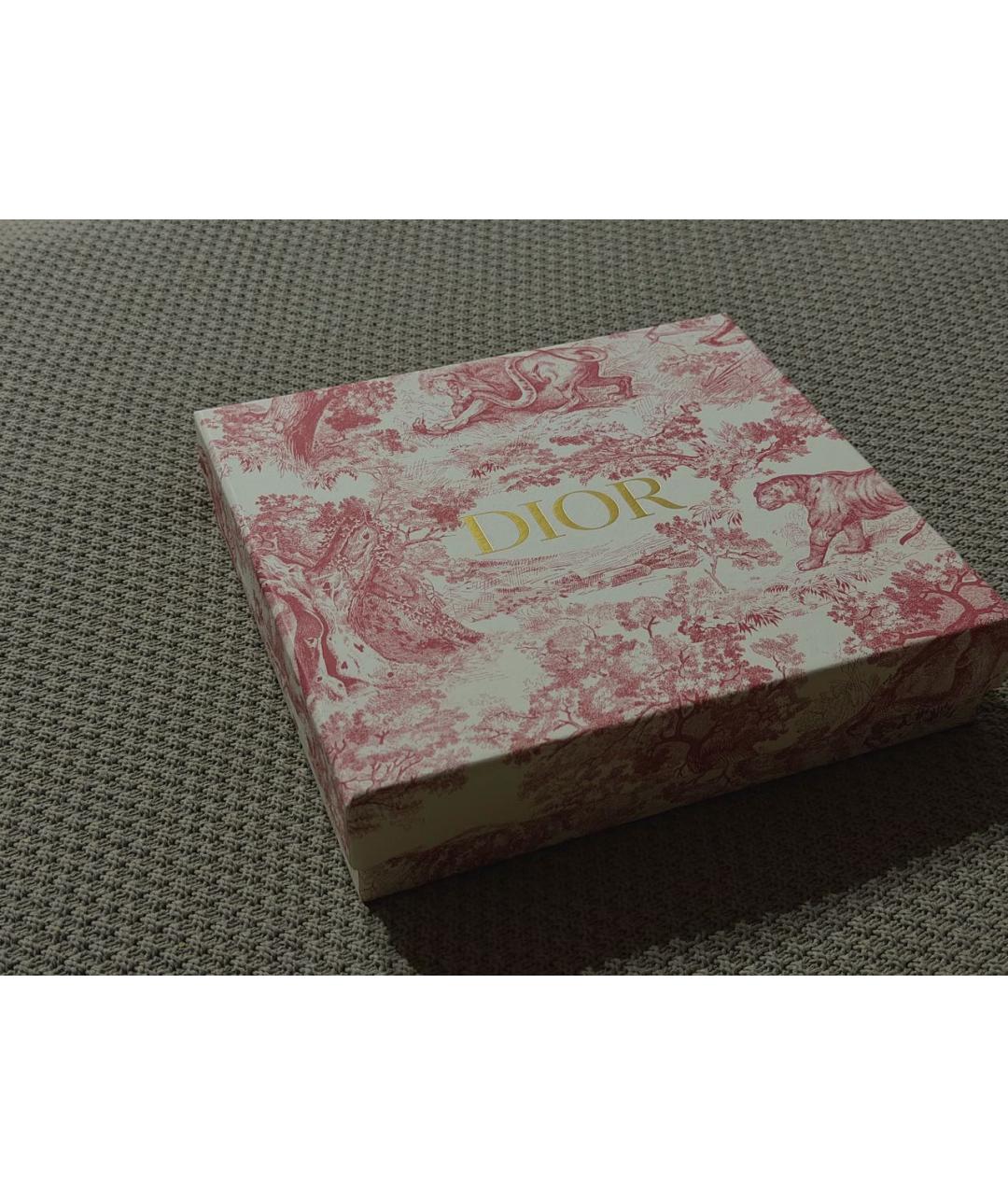 CHRISTIAN DIOR Книга, фото 7