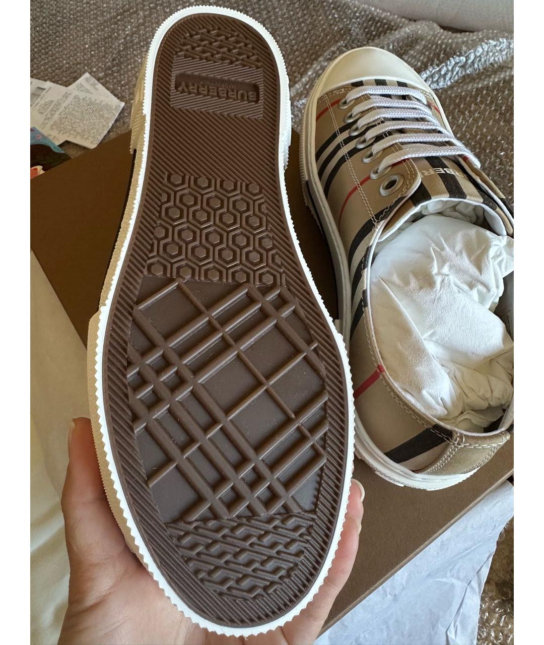 BURBERRY Бежевые текстильные кеды, фото 3