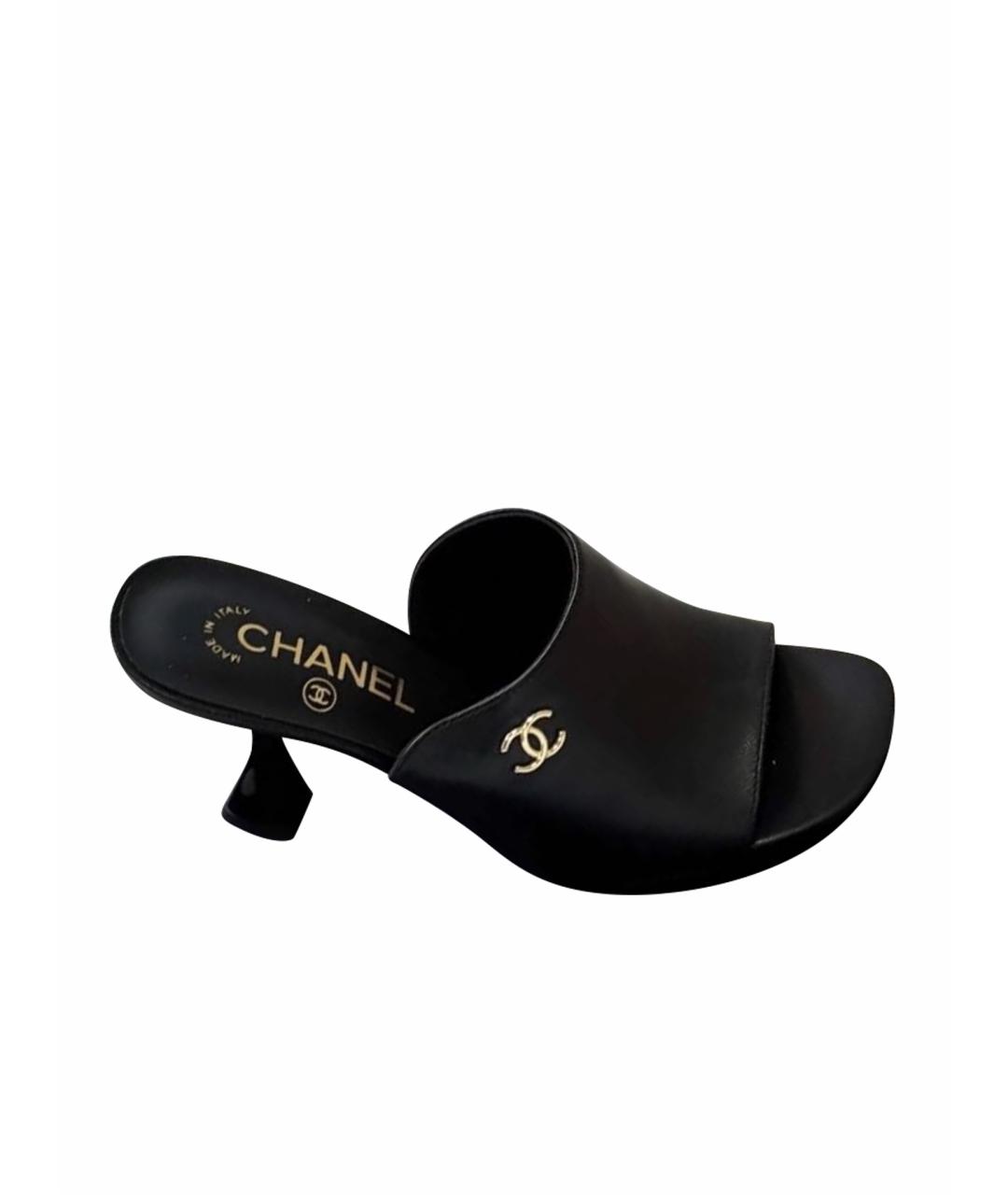 CHANEL Черные кожаные мюли, фото 1