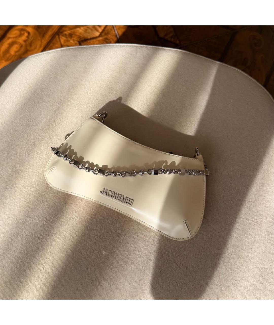 JACQUEMUS Белая кожаная сумка с короткими ручками, фото 7