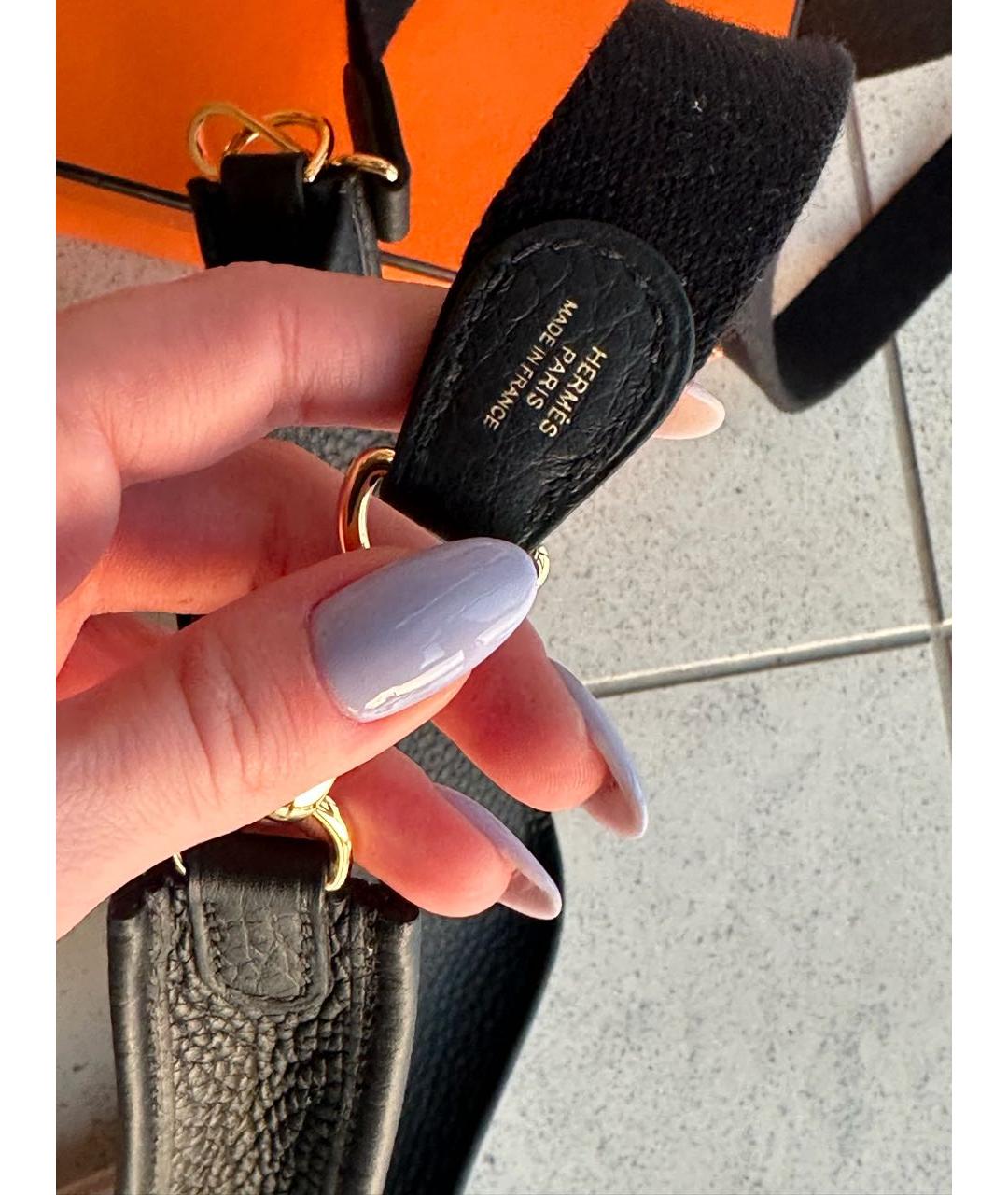 HERMES Черная сумка через плечо из лакированной кожи, фото 4