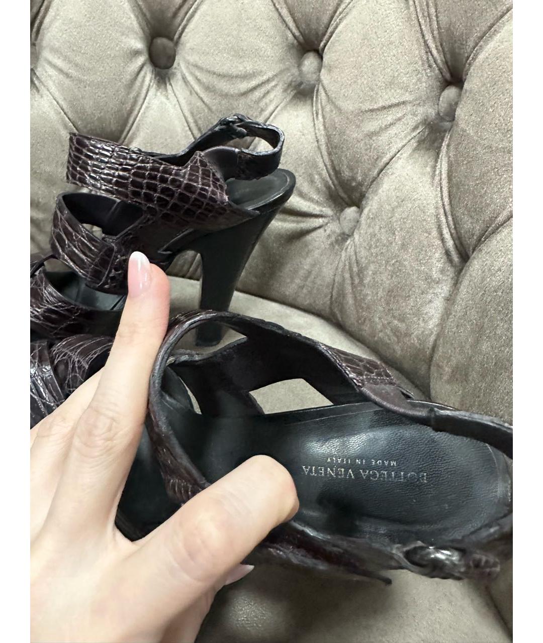 BOTTEGA VENETA Коричневые босоножки, фото 3