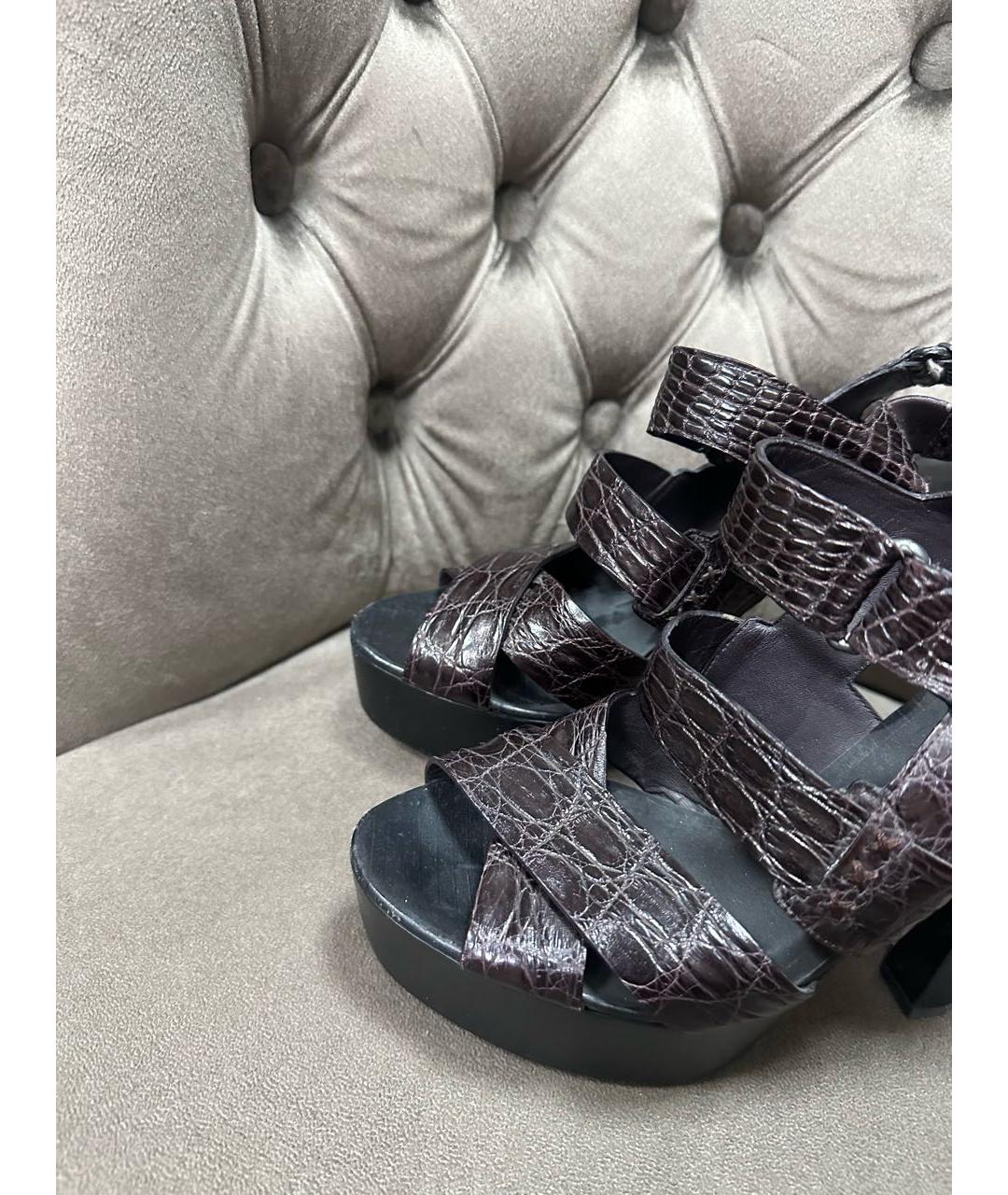 BOTTEGA VENETA Коричневые босоножки, фото 2