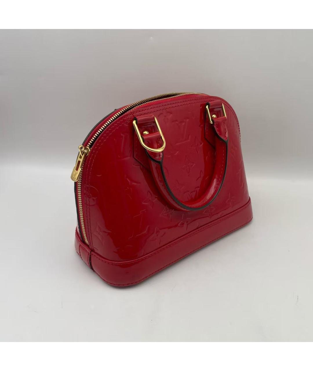 LOUIS VUITTON Красная сумка с короткими ручками из лакированной кожи, фото 3