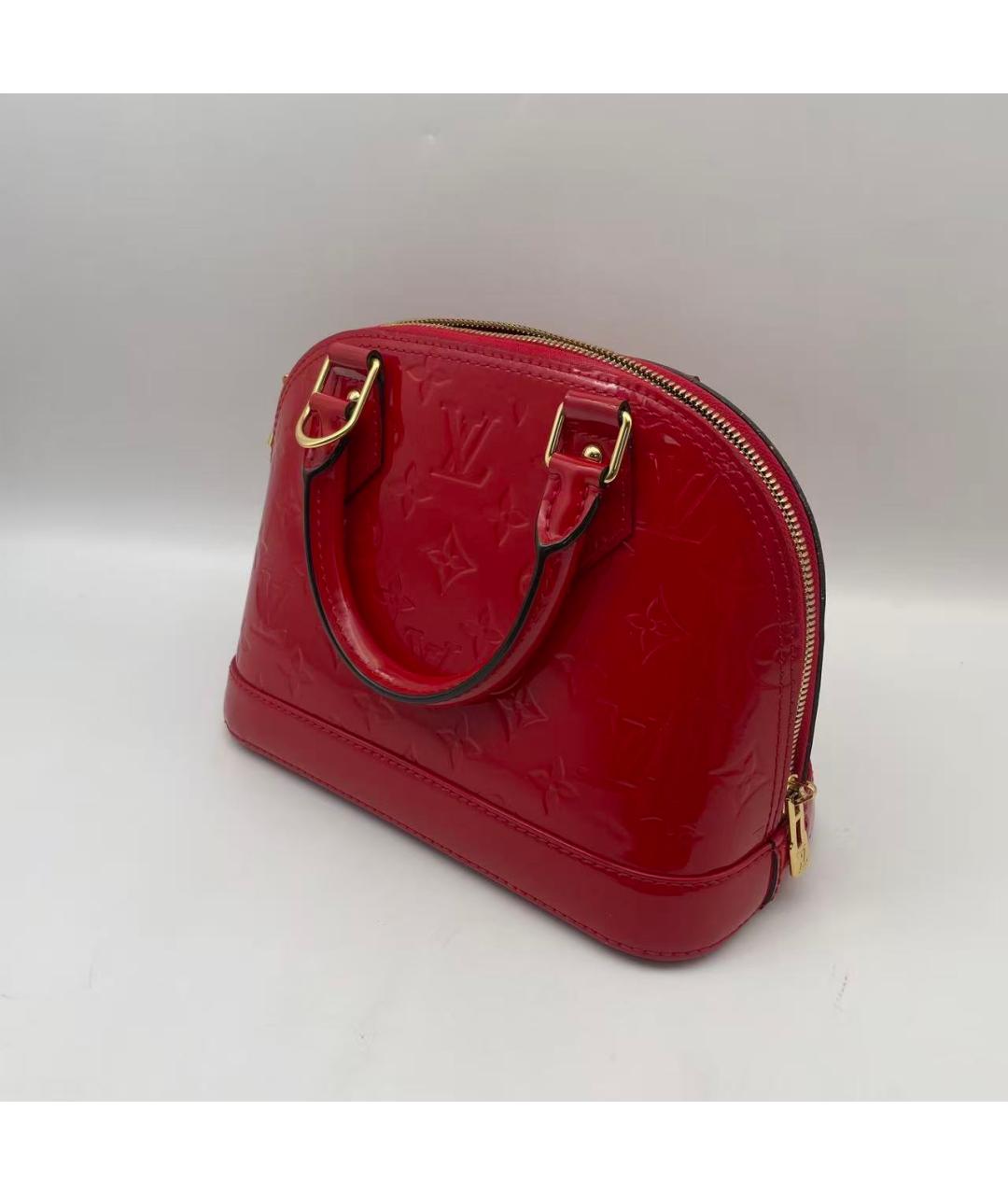 LOUIS VUITTON Красная сумка с короткими ручками из лакированной кожи, фото 5