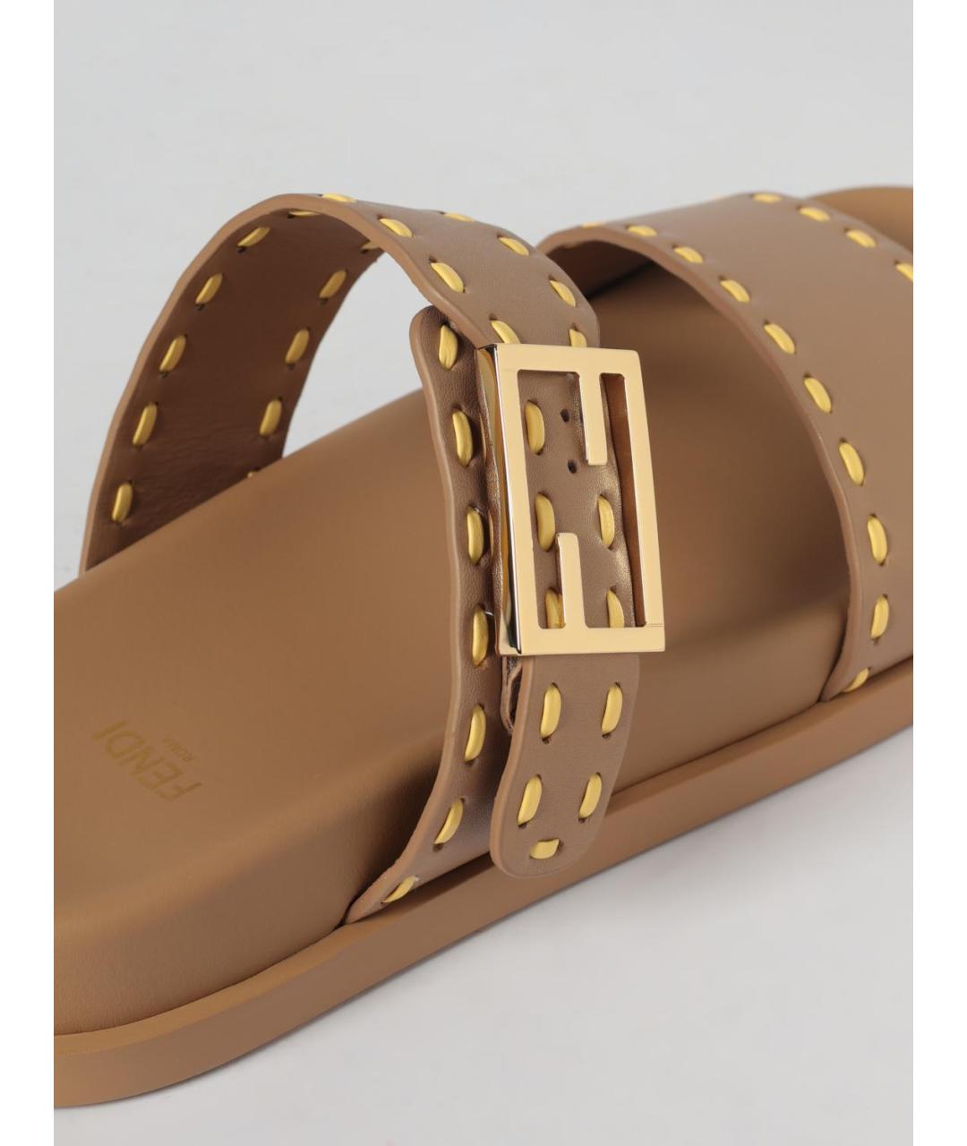 FENDI Бежевые кожаные сандалии, фото 4