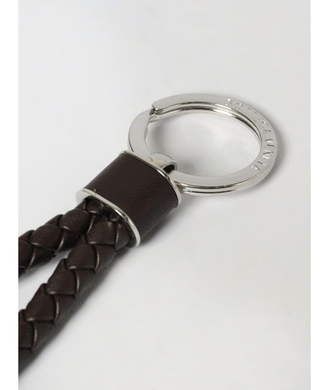 BOTTEGA VENETA Коричневый брелок, фото 2