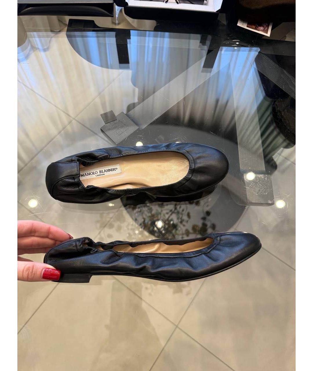 MANOLO BLAHNIK Черные кожаные балетки, фото 7