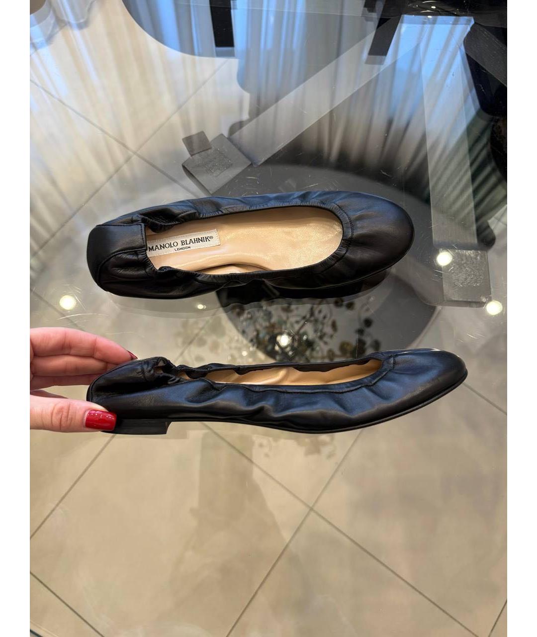 MANOLO BLAHNIK Черные кожаные балетки, фото 3