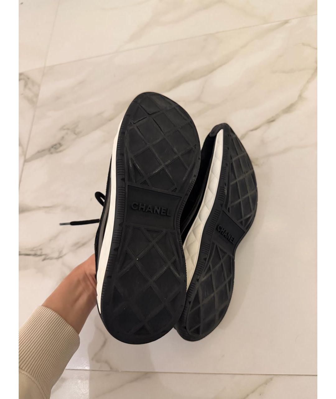 CHANEL Черные замшевые кроссовки, фото 4