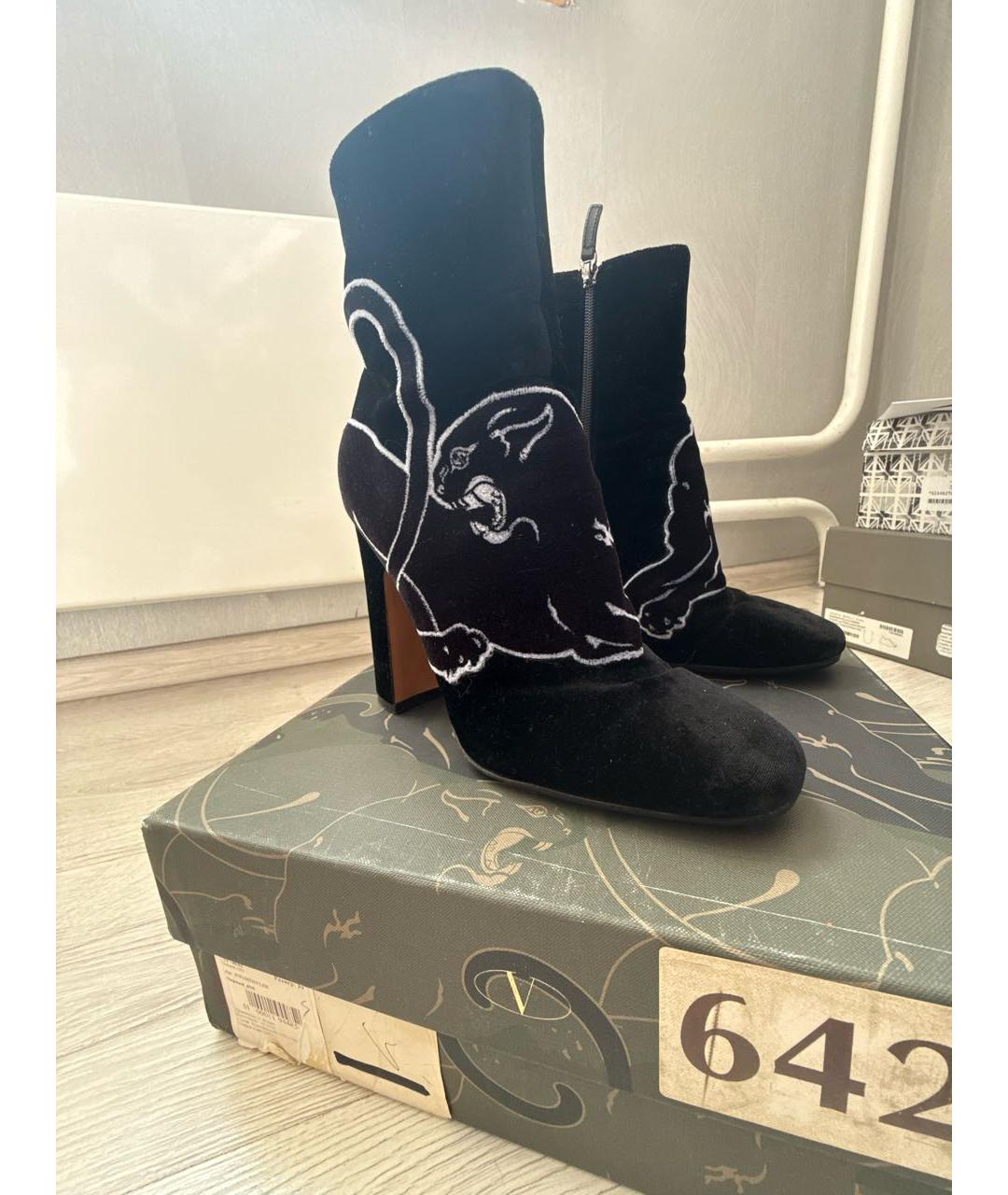 VALENTINO Черные бархатные ботильоны, фото 4
