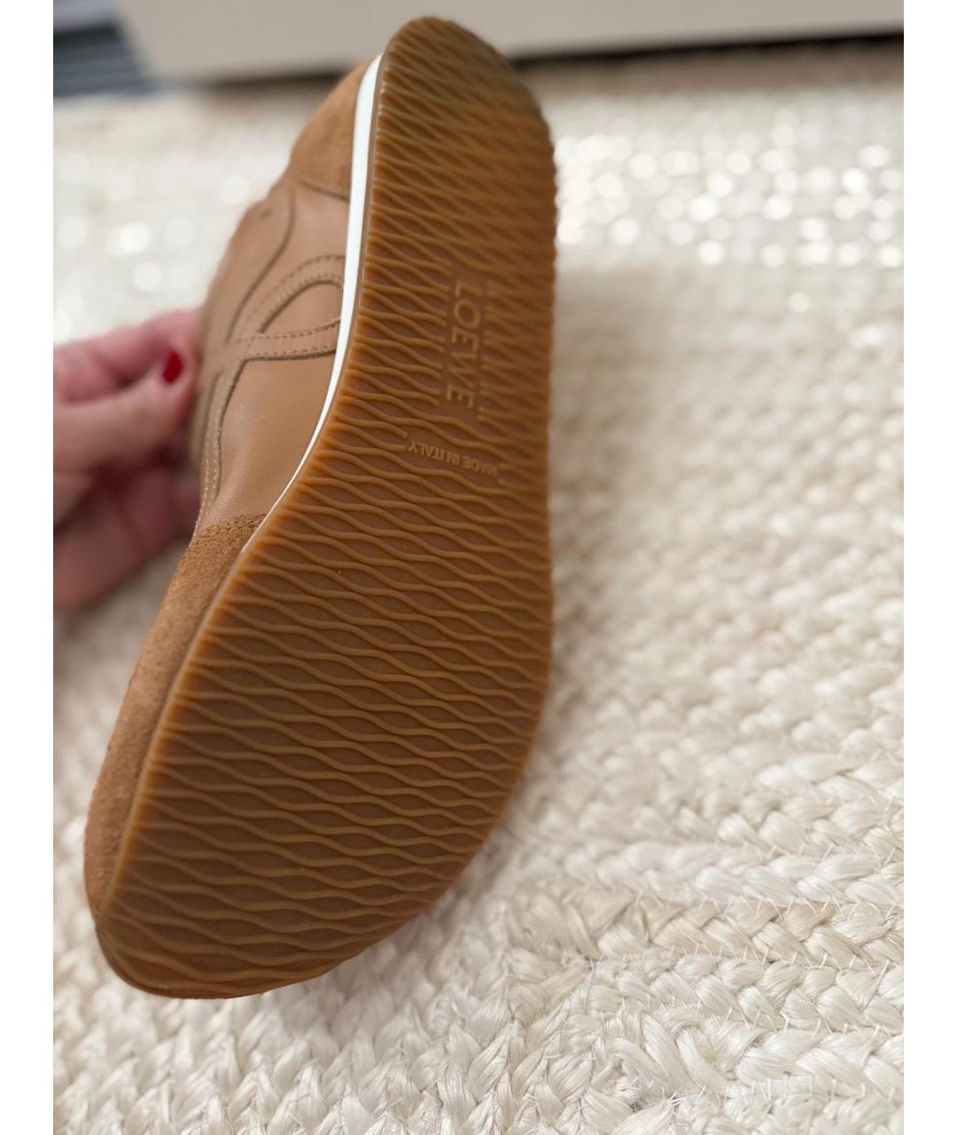 LOEWE Коричневые замшевые кеды, фото 7