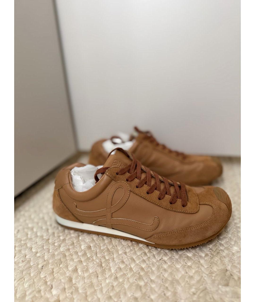 LOEWE Коричневые замшевые кеды, фото 5