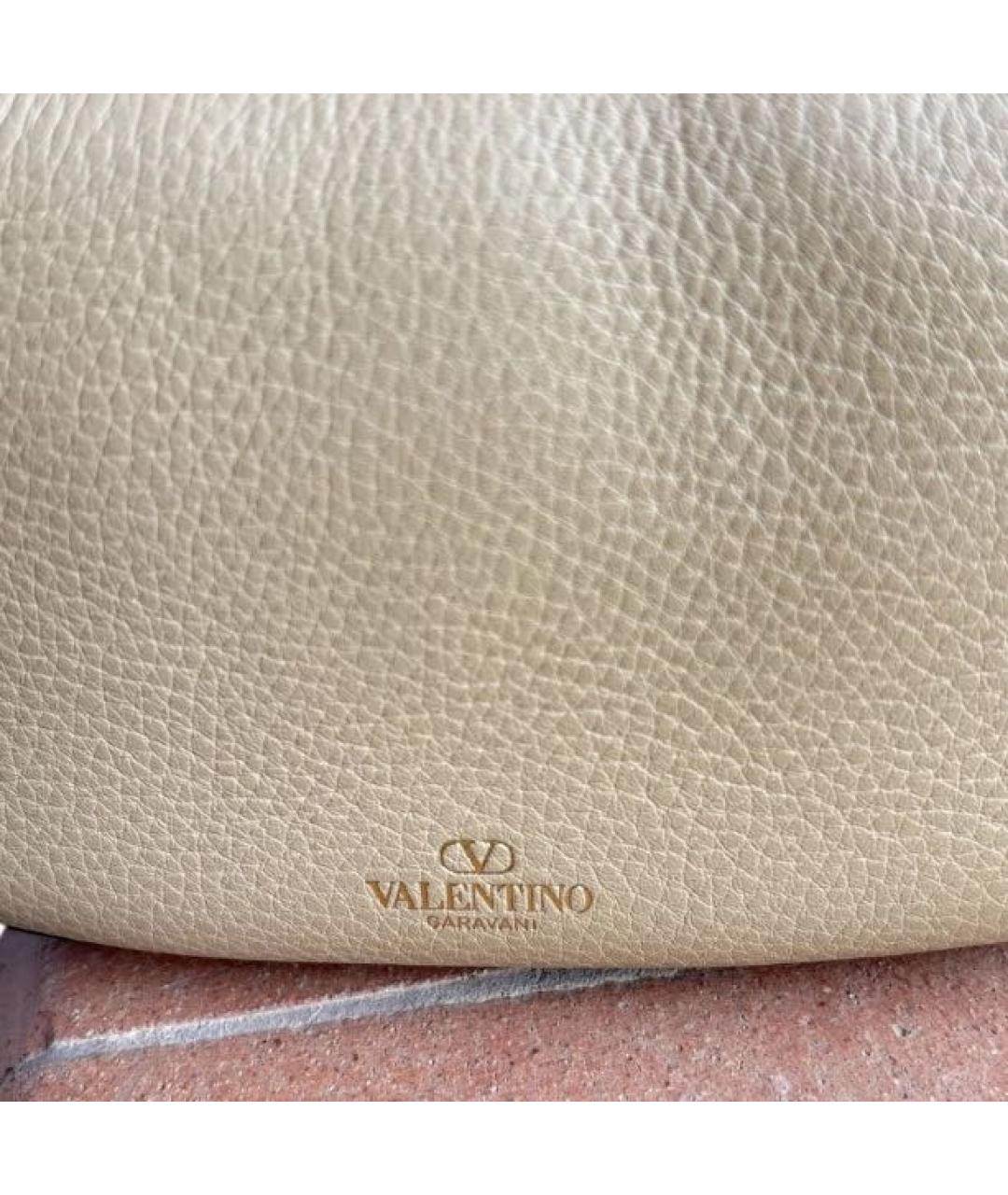 VALENTINO Бежевая кожаная сумка через плечо, фото 5