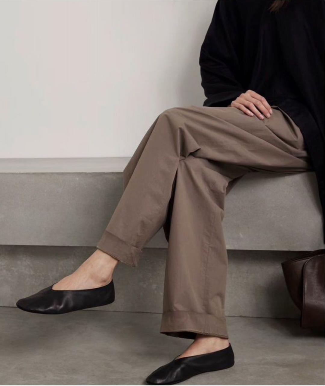 THE ROW Черные кожаные балетки, фото 2