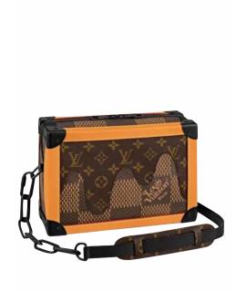 LOUIS VUITTON Сумка через плечо