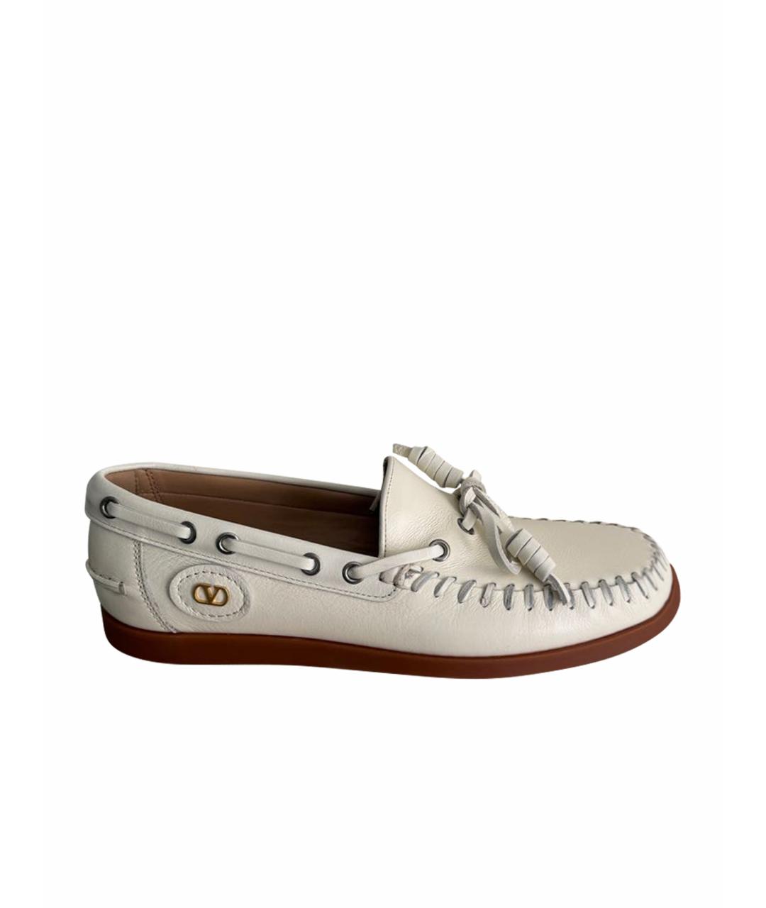 VALENTINO Белые кожаные мокасины, фото 1