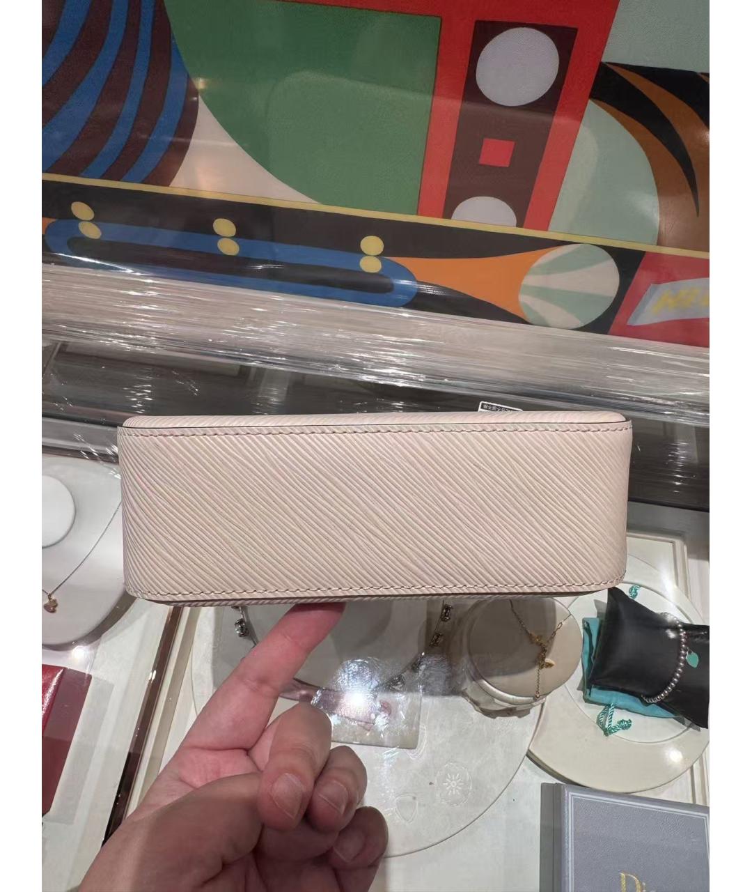 LOUIS VUITTON Белая сумка через плечо, фото 4