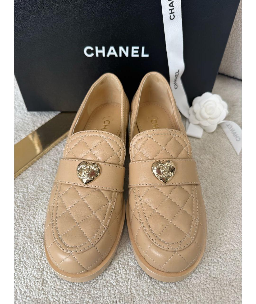 CHANEL Бежевые кожаные лоферы, фото 2