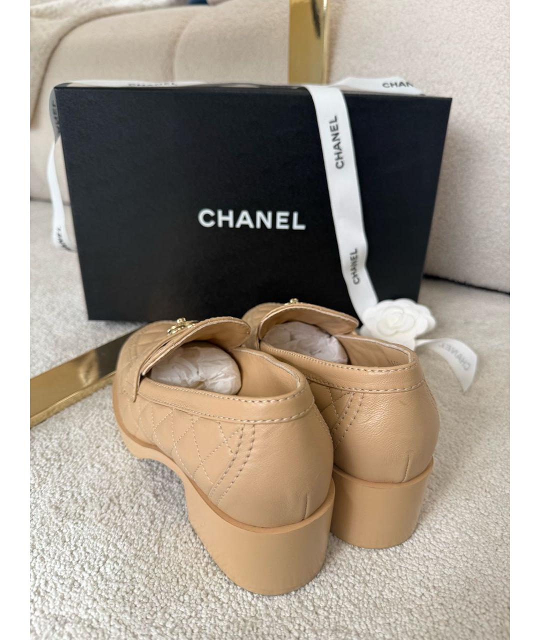 CHANEL Бежевые кожаные лоферы, фото 4