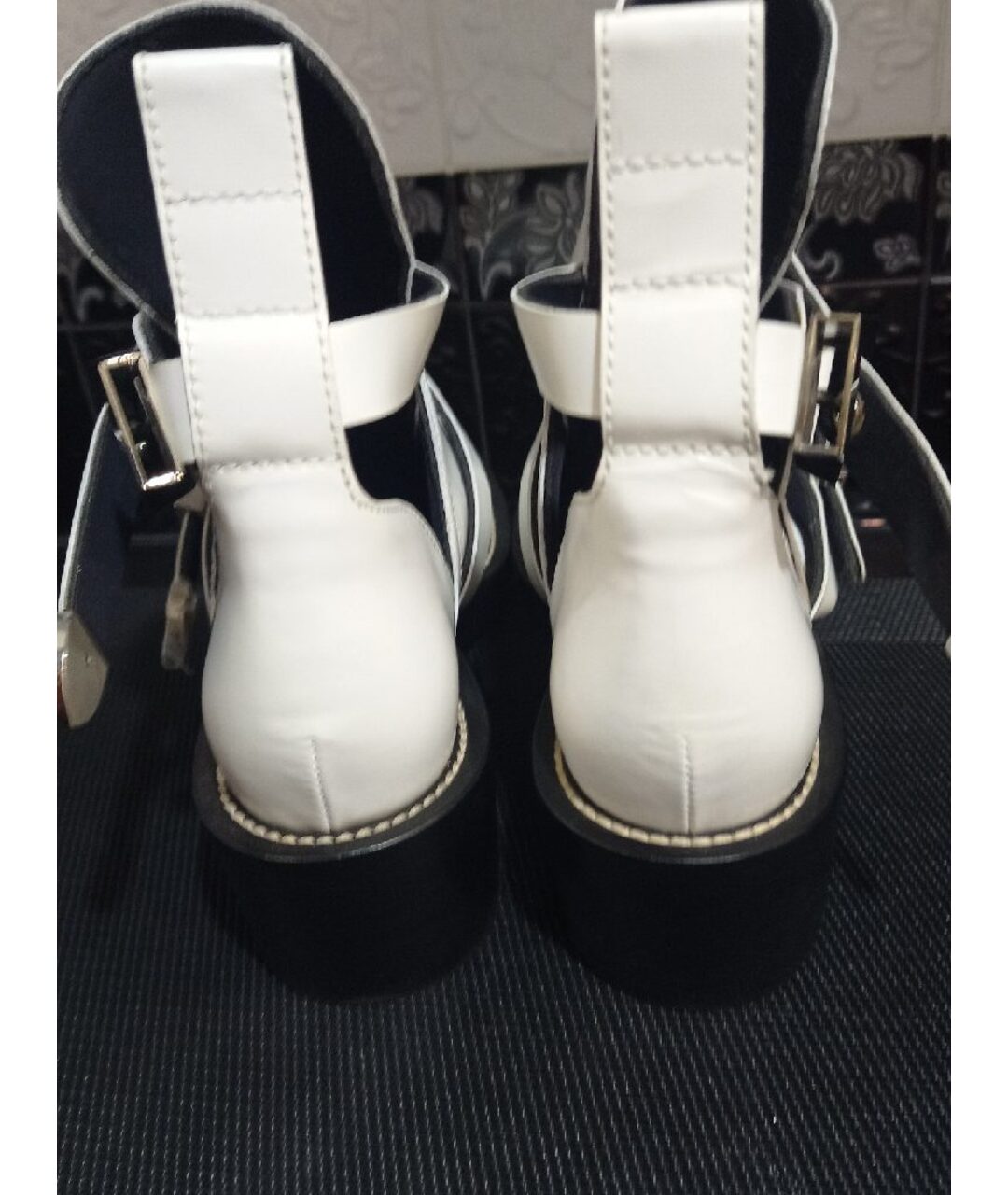 BALENCIAGA Белые кожаные ботинки, фото 3
